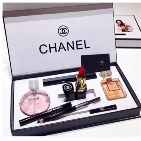 coco chanel makeup kit price